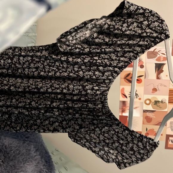 Off the shoulder blouse from Aeropostale - Picture 1 of 2